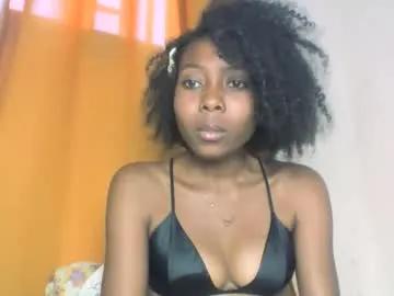 layannek on Chaturbate 