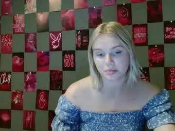 leyla_le — #findom   #british #new    #18 #aussie