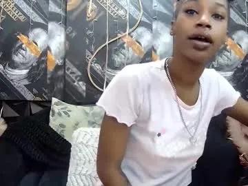 lilmissbaddiexxx on Chaturbate