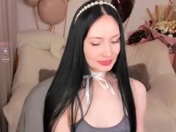 lisamooore on Chaturbate