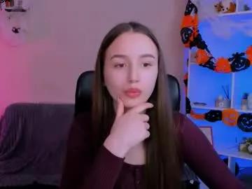 lissa_night — GOAL: spank on the ass [58 tokens remaining] Welcome to my room! #shy #nonude #18 #pvt #tease