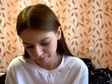 lizbethconnett — Goal: show my belly /My name is Kate, new experience to me, hope it turns out well. #18 #young #teen #new #shy [0 tokens remaining]