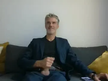 lovelybigcockgentleman — Freechat on Chaturbate