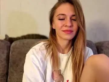 lovelykatea on Chaturbate