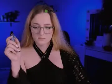 luna_berryy — GOAL: doggy style in panties [193 tokens remaining] Welcome to my room!  #mistress #sexy #glasses #bigass #pvt