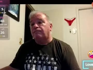 mackdocc001 — GOAL: (<shirtoff> [25 tokens remaining] Welcome to my room!  #feet #chubby #oldermen #lovense #new