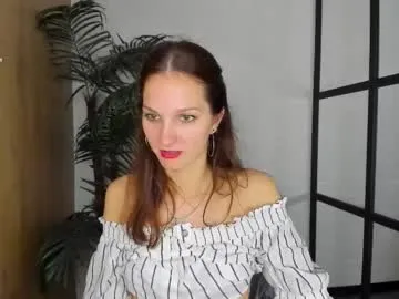 mirandaglow — Goal 1 : Sexy Dance (141 tokens remaining)  #dance #legs #flexible #heels #mistress