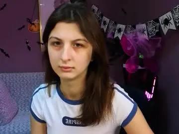 nekky_mouse — GOAL: tease tits [666 tokens remaining] hello!  feeling exciteeed #18 #pvt #nude #lovense #lesbian
