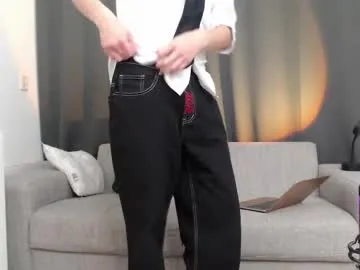 noah_lawson — Third day  | Pants off   [425 tokens left] #new #teen #pvt #boy #uncut