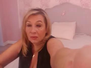 oneblondenicole on Chaturbate