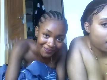 pinkie_bear on Chaturbate