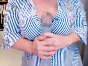 rainbowladyy on Chaturbate