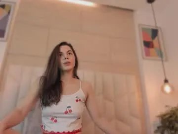 roma__lovee — GOAL: all naked [80 tokens remaining] Welcome to my room! #feet #latina #slim #tits #milk