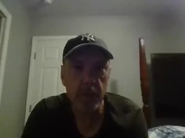 sullydog48 on Chaturbate 