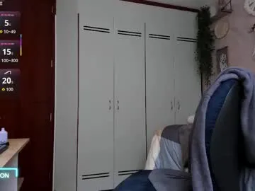thomas_fuckboy — Welcome to my room! - Goal: fuck ass dildo and cum [2192 tokens left] #muscle #bigcock #bigass #leather #lovense