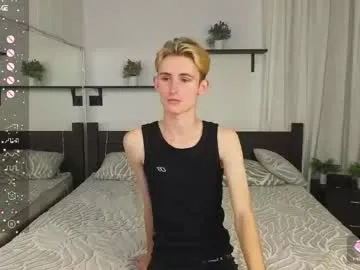 tommy18xxx — GOAL: 10 spanks nude ass [10 tokens remaining] ^^ #pvt  #gay #twink #18 #cum