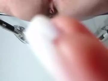 Freechat ukk_bit on Chaturbate