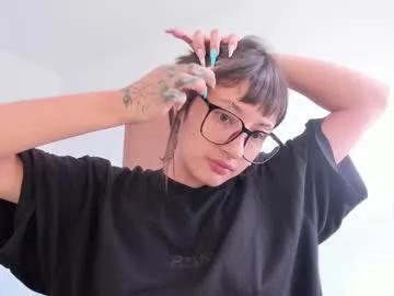 vandalovee on Chaturbate