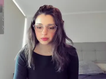 yourfreakygirl — Make me cum so hard I see stars - Multi-Goal :  1500 #Cum #latina #lovense #natural #feet #pvt