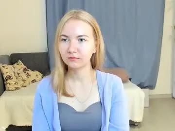 yuricazel on Chaturbate