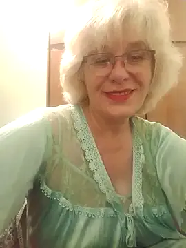 52MiaLove02 — Freechat on StripChat