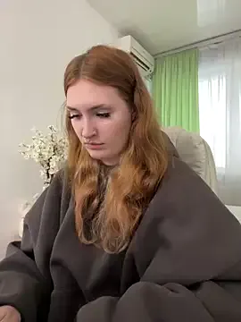 _Chlo__e — boobs or ass
