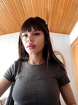 Freechat _Isabella-7 on StripChat