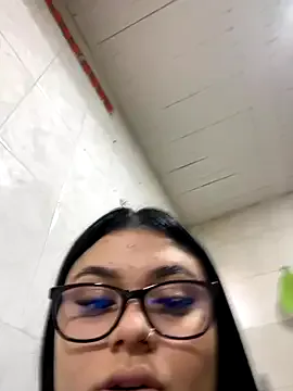 alissonfernandez_ — Nana rubs her pussy 