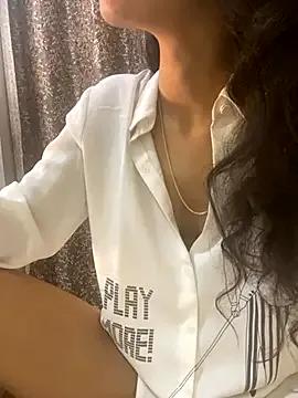 Anaya77 on StripChat