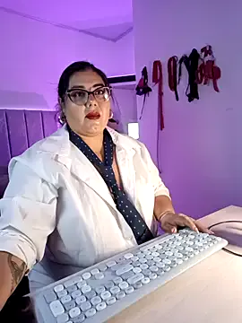 AndreaKinky — FUCK MACHINE EN BOOBS