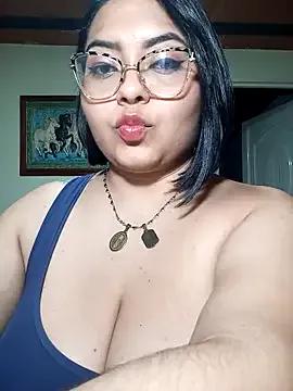 Anna_Lucia88 on StripChat 
