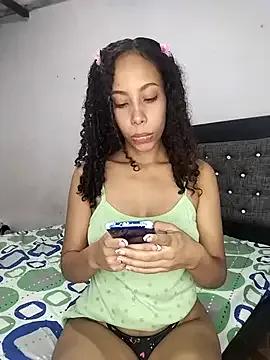 Ari_1217 on StripChat