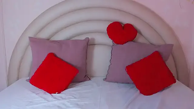BellaaRos on StripChat 