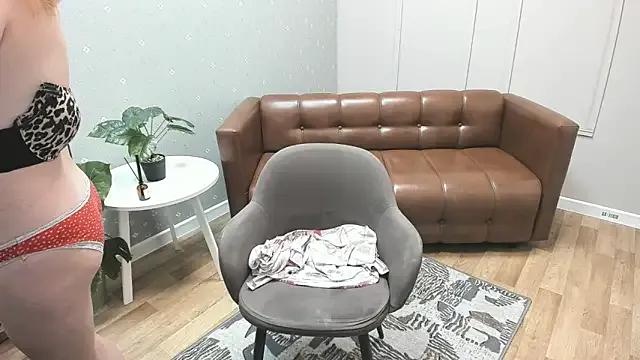 BettyBloom69 on StripChat 