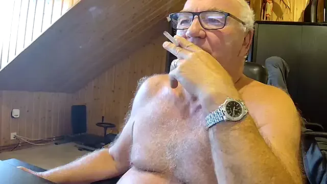 biggandybig on StripChat 