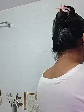 Bristy- — dildo in. pussy
