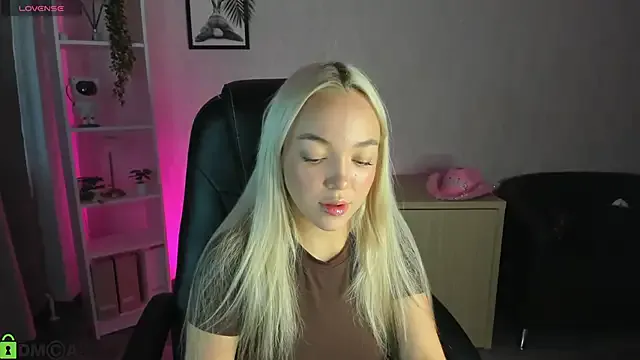 Christy_Little — make me happy