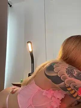 curchez_ on StripChat 