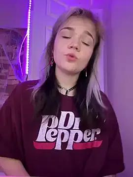 Cutiepiespanks on StripChat