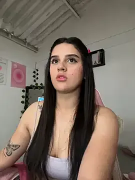 Danna_521 on StripChat 