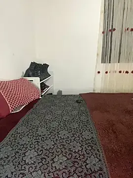 Effyvice13 on StripChat 