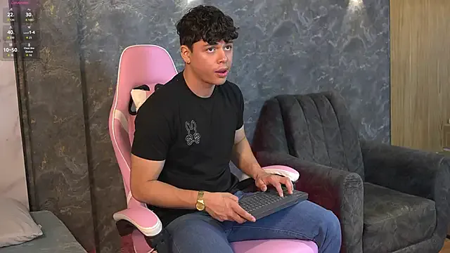 Ethan_occonor — completely naked