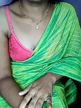 Godavari_pilla — Topless show