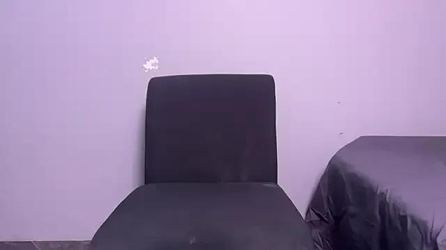 Gold_digger____ on StripChat