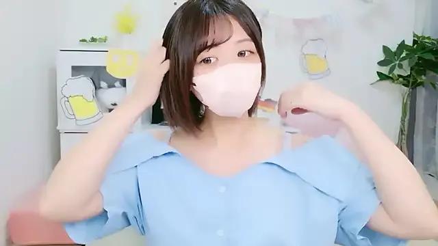 Hinata_Sun on StripChat