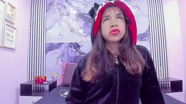 Hot_Barbie_Poku2 on StripChat