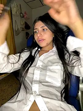 hurrem_18 on StripChat