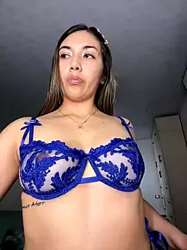 Iris_lee on StripChat