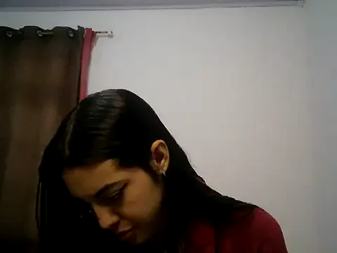 isabella048 — Freechat on StripChat