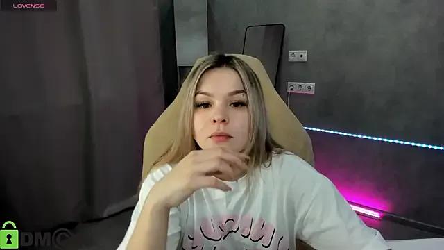 Jerry-Hall on StripChat